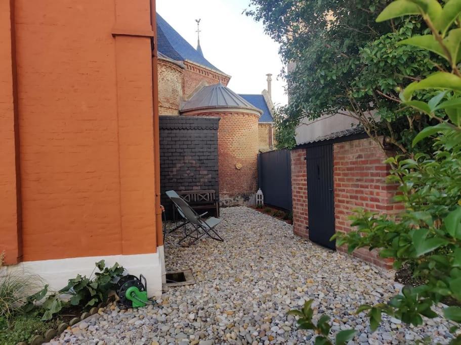 La Baigneuse Maison Avec Jardinet Et Parking Prive, A 200 M Plage カイユー・シュル・メール エクステリア 写真