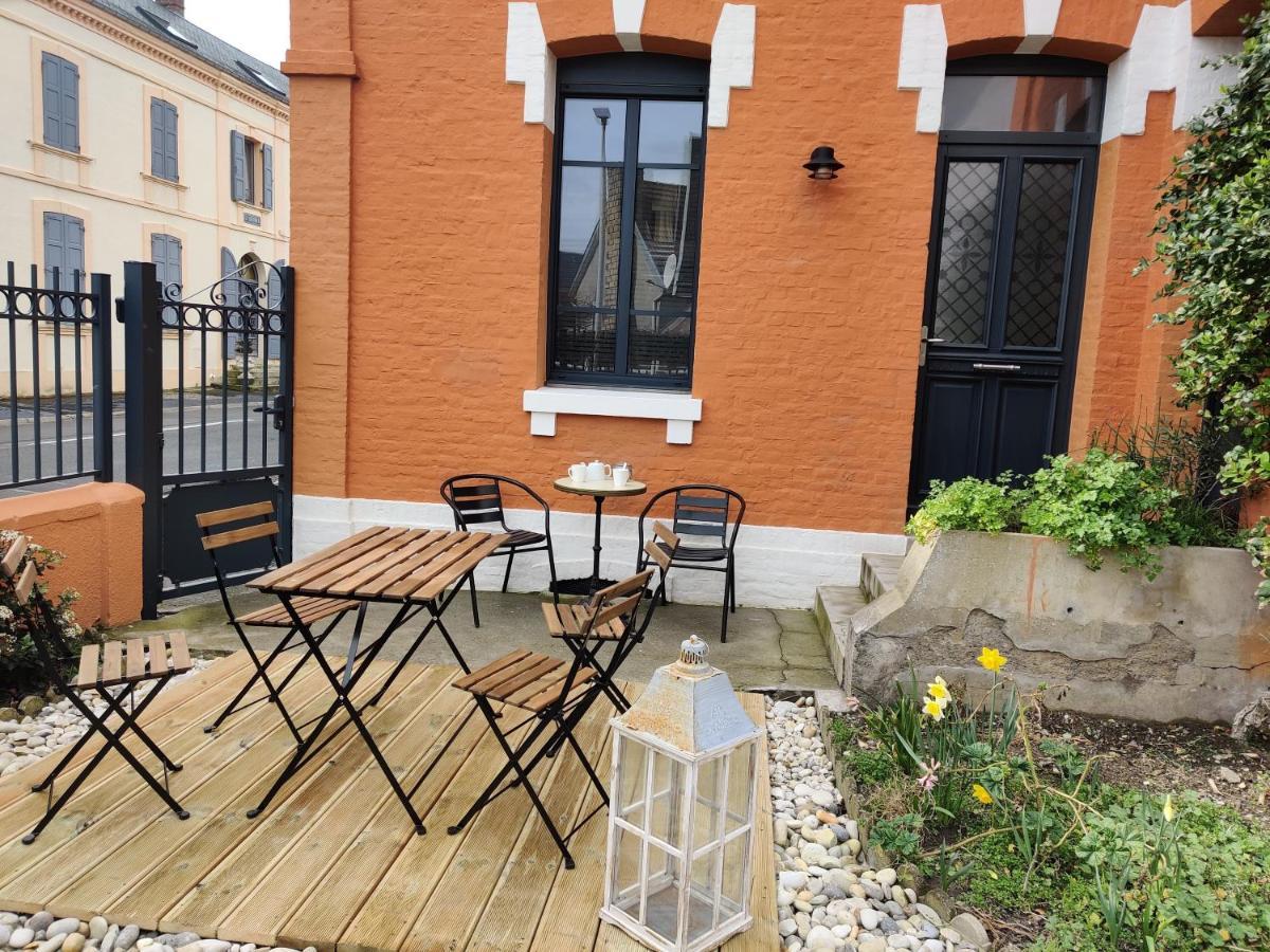 La Baigneuse Maison Avec Jardinet Et Parking Prive, A 200 M Plage カイユー・シュル・メール エクステリア 写真
